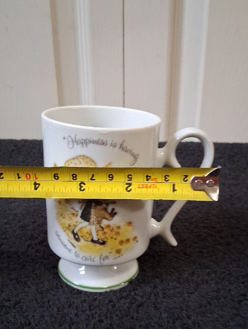 Holly Hobbie Ceramic Pedestal Mug Yellow Floral "Happiness Is Having Someone..." - Picture 8 of 9